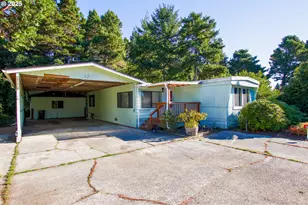 1600 Rhododendron Dr, Florence, OR 97439 - Photo 3