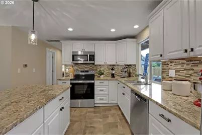 18030 NW Park View Blvd, Portland, OR 97229 - Photo 11