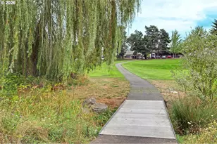 18030 NW Park View Blvd, Portland, OR 97229 - Photo 33