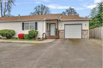 13716 SE Linden Ln #1, Milwaukie, OR 97222 - Photo 1