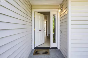 9401 NE 39th Ave, Vancouver, WA 98665 - Photo 3