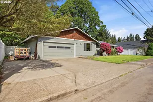 405 SW Elmwood Ave, McMinnville, OR 97128 - Photo 3
