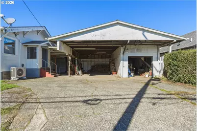 1489 Union Ave, North Bend, OR 97459 - Photo 35