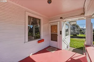 1489 Union Ave, North Bend, OR 97459 - Photo 7