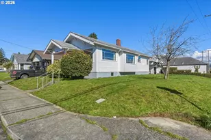 1489 Union Ave, North Bend, OR 97459 - Photo 5