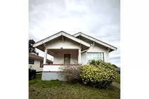 1489 Union Ave, North Bend, OR 97459 - Photo 1