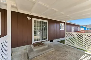 530 Robinhood Ave, Lakeside, OR 97449 - Photo 29