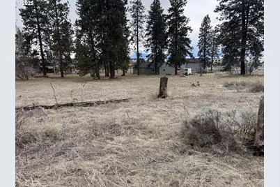 Deerwood Cir #L-8, Chiloquin, OR 97624 - Photo 9