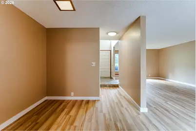 127 Westbrook Way, Eugene, OR 97405 - Photo 5