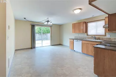 16911 NE 20th St, Vancouver, WA 98684 - Photo 9