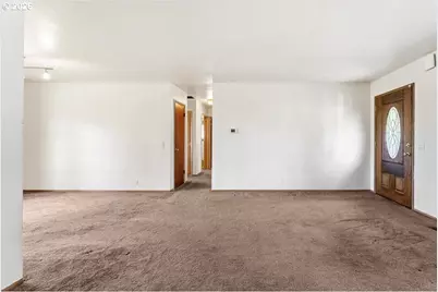 12339 NE Multnomah St, Portland, OR 97230 - Photo 9