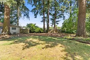 12339 NE Multnomah St, Portland, OR 97230 - Photo 39