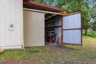 26100 Alpine Rd, Monroe, OR 97456 - Photo 39