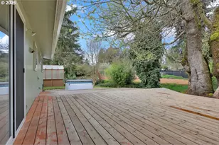 3256 Marvin Dr, Eugene, OR 97404 - Photo 29