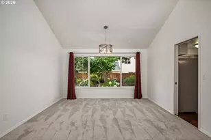 391 SW Nancy Ave, Gresham, OR 97030 - Photo 7