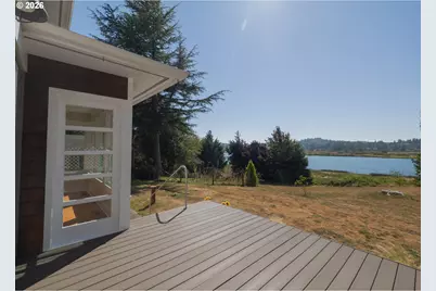 36305 Bartoldus Loop, Astoria, OR 97103 - Photo 37