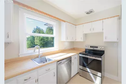 36305 Bartoldus Loop, Astoria, OR 97103 - Photo 17