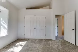 3685 Westleigh St, Eugene, OR 97405 - Photo 13