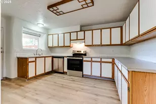 3685 Westleigh St, Eugene, OR 97405 - Photo 3