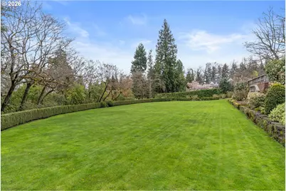 2393 S Military Rd, Portland, OR 97219 - Photo 37