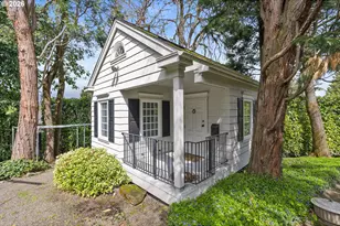 2393 S Military Rd, Portland, OR 97219 - Photo 41