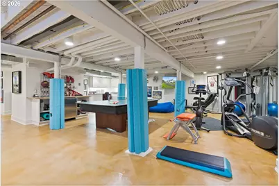 2393 S Military Rd, Portland, OR 97219 - Photo 33