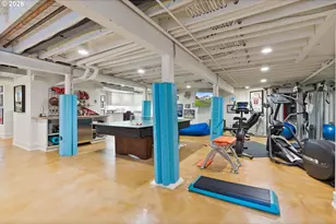 2393 S Military Rd, Portland, OR 97219 - Photo 33