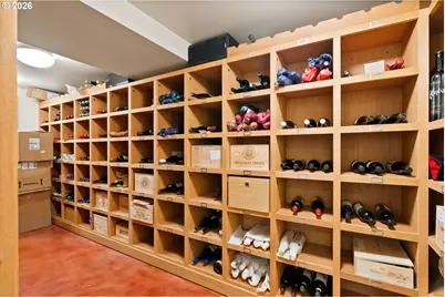 2393 S Military Rd, Portland, OR 97219 - Photo 35