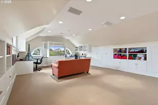 2393 S Military Rd, Portland, OR 97219 - Photo 31