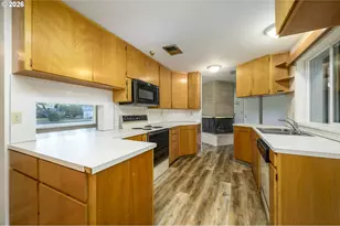 149 NW 25th St, McMinnville, OR 97128 - Photo 17