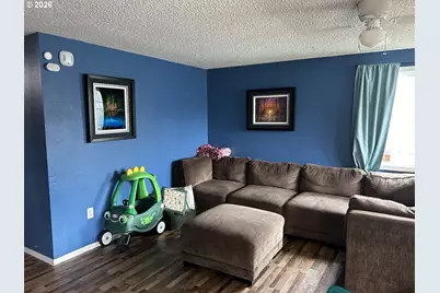 938 N 8th St, Reedsport, OR 97467 - Photo 5