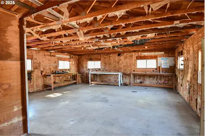 4913 Melody Ln, Roseburg, OR 97471 - Photo 19