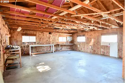 4913 Melody Ln, Roseburg, OR 97471 - Photo 19