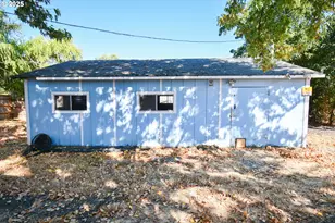 4913 Melody Ln, Roseburg, OR 97471 - Photo 15