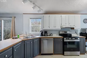 131 S Palisades St, Rockaway Beach, OR 97136 - Photo 13