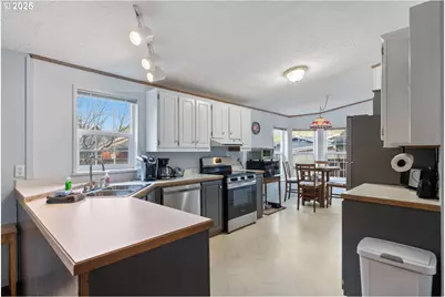 131 S Palisades St, Rockaway Beach, OR 97136 - Photo 11