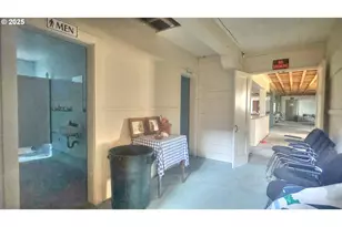 33043 Nesika Rd, Gold Beach, OR 97444 - Photo 11