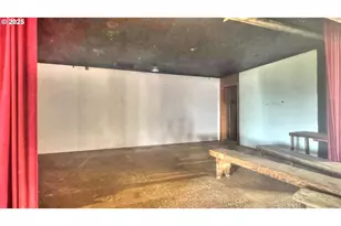 33043 Nesika Rd, Gold Beach, OR 97444 - Photo 7