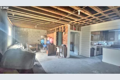 33043 Nesika Rd, Gold Beach, OR 97444 - Photo 21