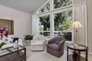 8865 SW Scheckla Dr, Tigard, OR 97224 - Photo 5