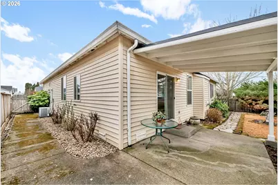 1493 Adelman Loop, Eugene, OR 97402 - Photo 31