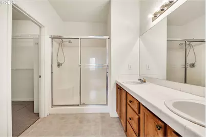 1493 Adelman Loop, Eugene, OR 97402 - Photo 15