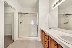 1493 Adelman Loop, Eugene, OR 97402 - Photo 15