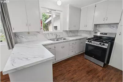545 SE Goodnight Ave, Corvallis, OR 97333 - Photo 9