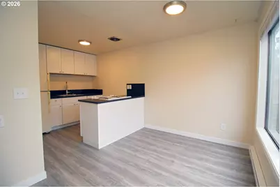 8924 SE Ellis St, Portland, OR 97266 - Photo 11