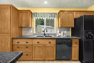21804 SE Shade Tree Ln, Sandy, OR 97055 - Photo 9