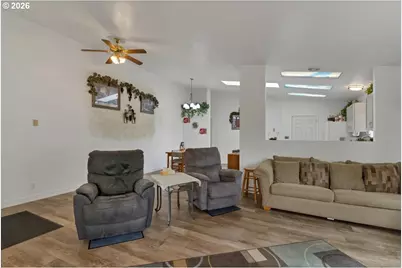 50 Pacific St, Depoe Bay, OR 97341 - Photo 21