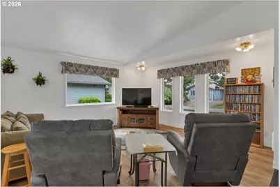 50 Pacific St, Depoe Bay, OR 97341 - Photo 19