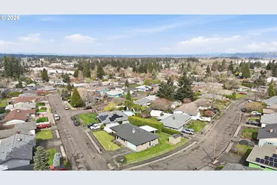 21033 SE Clay Ct, Gresham, OR 97030 - Photo 37