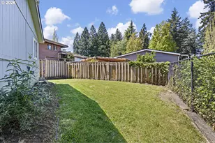 2600 NE 205th Ave, Fairview, OR 97024 - Photo 23